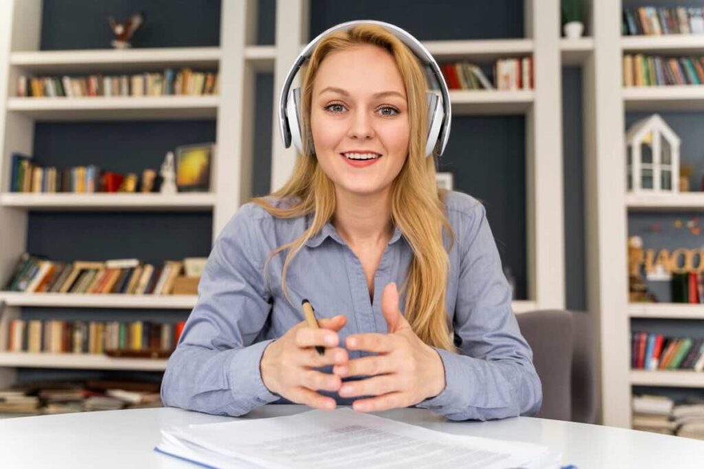Преподаватель на уроке