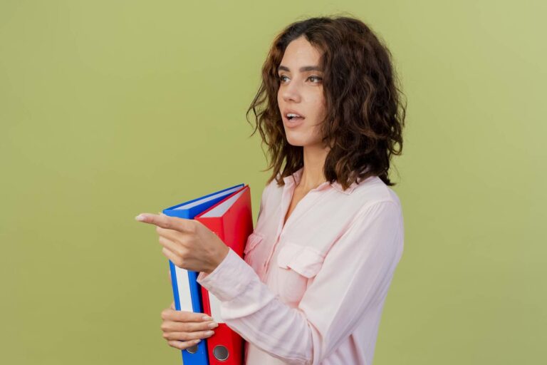 Why Russian Has No Articles — and Why That Confuses Learners