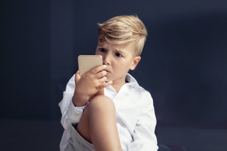 Talking to Kids About Money: How to Handle Financial Differences