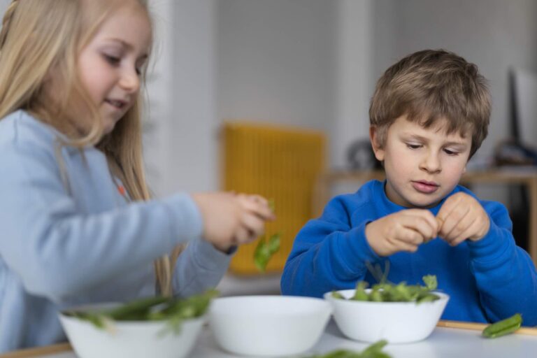 The Role of Parenting in Building Healthy Eating Habits