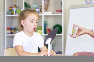 Speech disorders in children: when you can smile and forget, and when you need to consult a speech therapist?