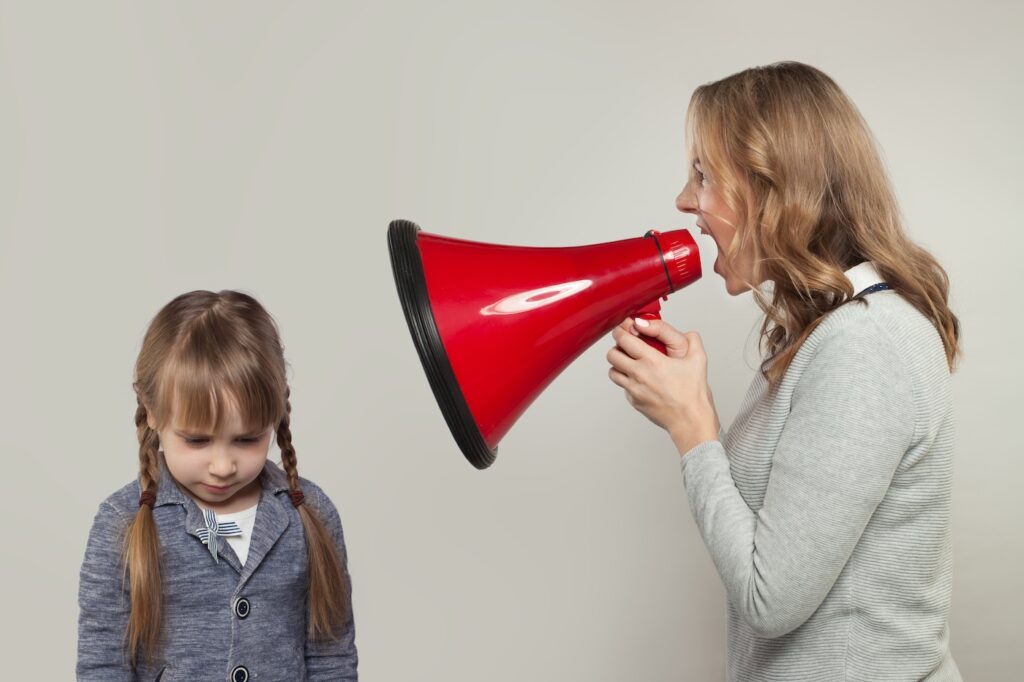 Tips for parents on how not to yell at children