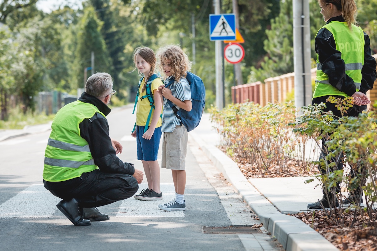 Traffic rules for children: how to teach your child to be safe on the ...
