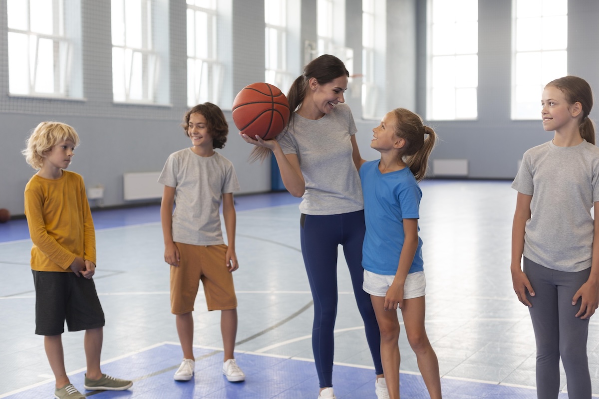 Linar School Schools strengthen students' physical development - Palme School