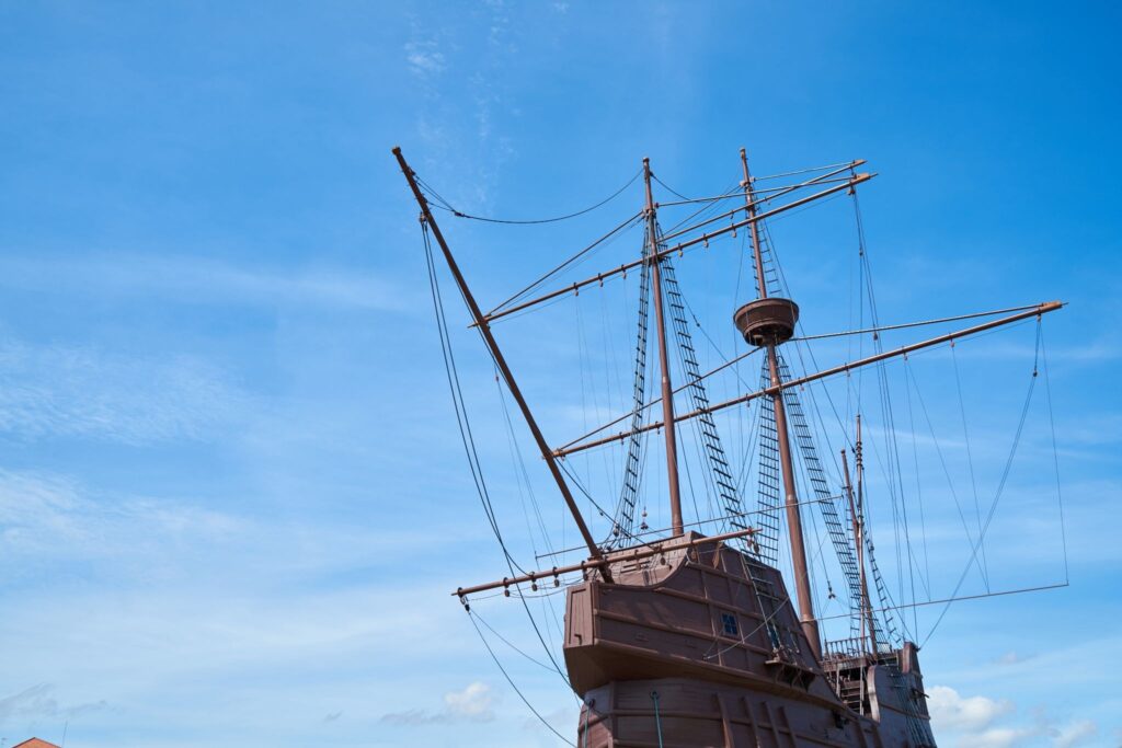 Sailing ship